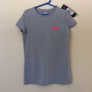 ♦️NWT Under Armour Tee, HeatGear, Girls YSM